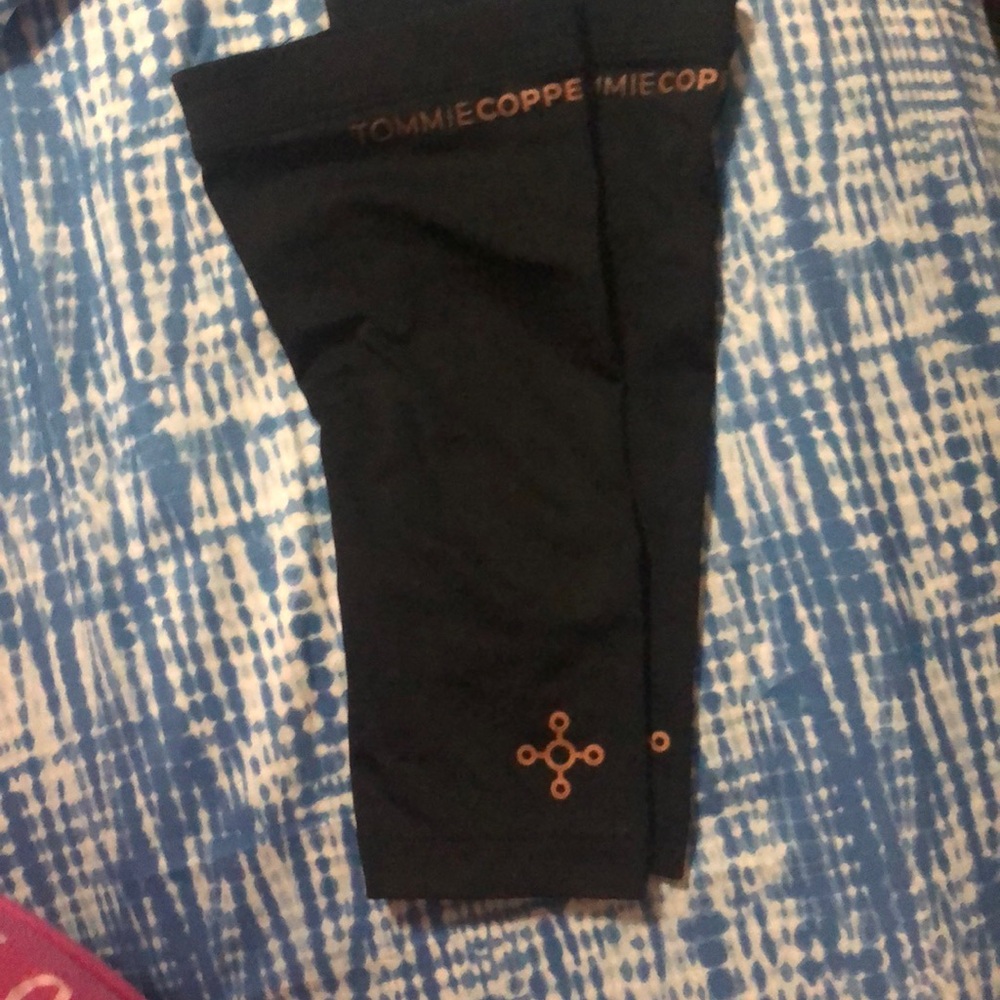 Tommie Copper Black Compression Leggings